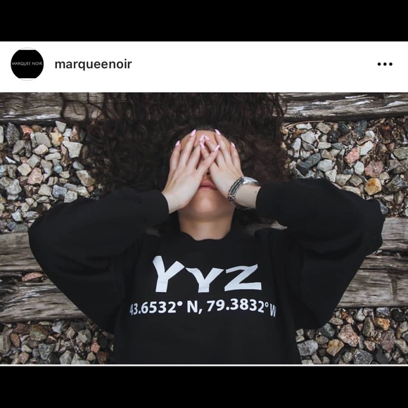 YYZ Black Crewneck - Picture 2 of 2